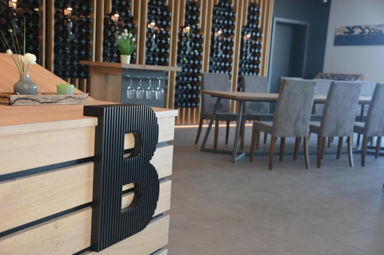 Weingut Bugner Meizelhof Klein-Winternheim Экстерьер фото